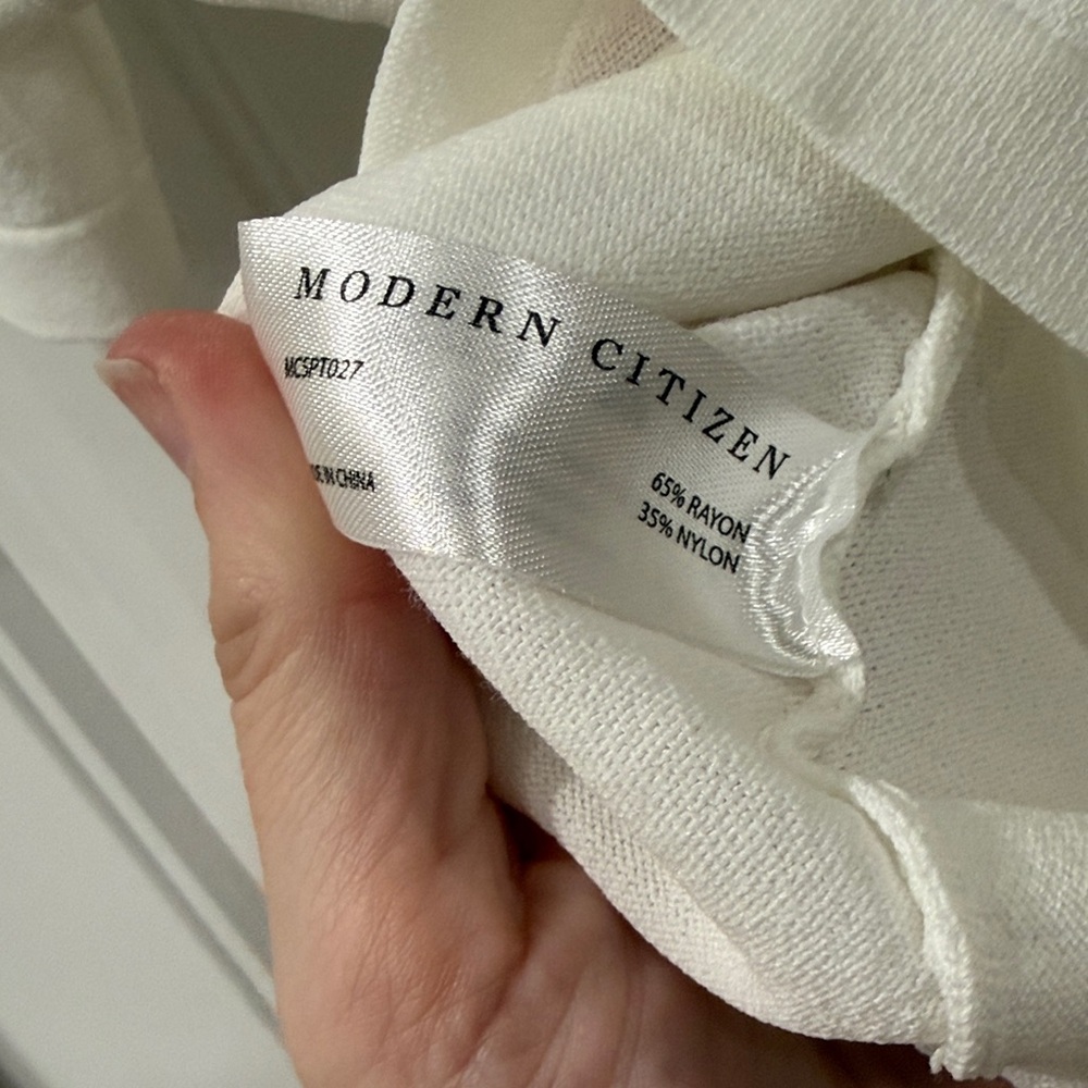 EUC Modern Citizen White Short Sleeve Tie-Front Top - Picture 5 of 5